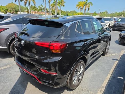 Used 2021 Buick Encore GX Preferred w/ Sport Touring Package FWD image 3