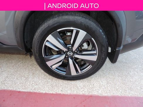 Used 2021 Nissan Rogue SL w/ Premium Package image 11