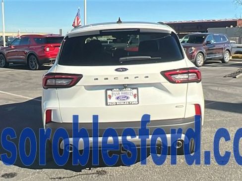 New 2025 Ford Escape SE w/ PHEV Premium Package image 4