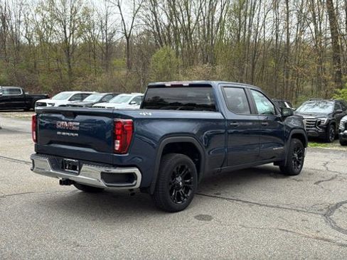 Used 2021 GMC Sierra 1500 4x4 Crew Cab w/ Sierra Value Package image 6
