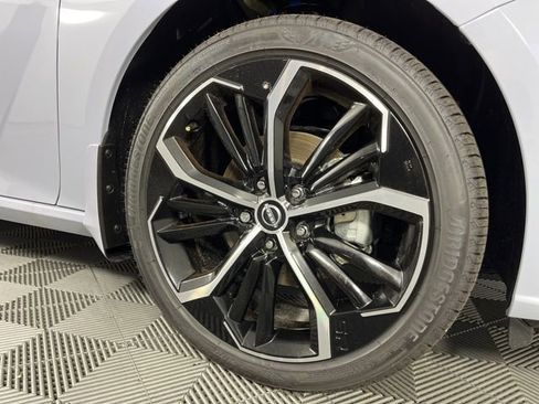 New 2025 Nissan Altima 2.5 SR w/ SR Premium Package image 14