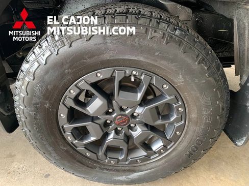 Used 2023 Nissan Frontier Pro-X w/ Pro-X Premium Package image 6