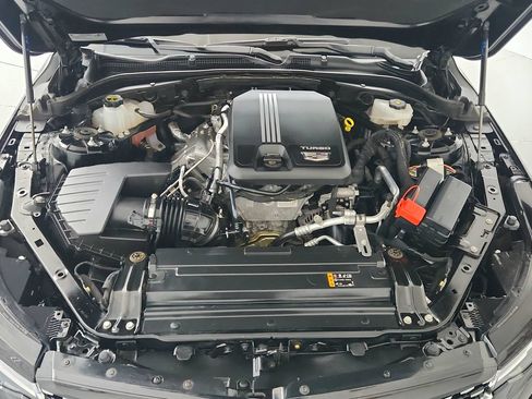Certified 2025 Cadillac CT4 Luxury w/ Sun And Sound Package AWD/4WD image 31