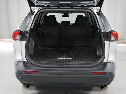 Certified 2025 Toyota RAV4 LE image 32