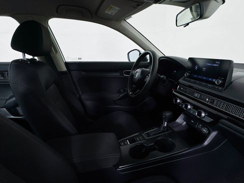 Used 2024 Honda Civic LX image 27