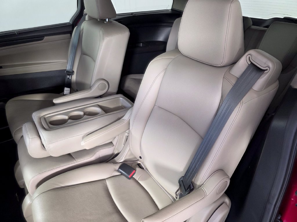 Used 2022 Honda Odyssey Touring image 15