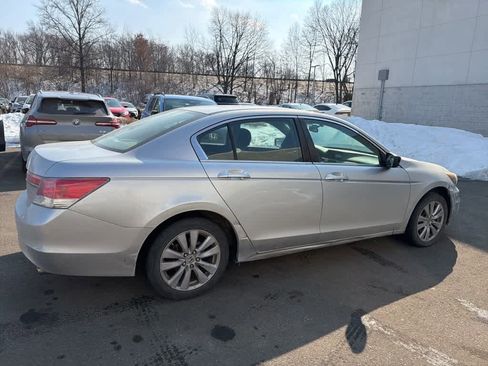 Used 2011 Honda Accord EX image 13