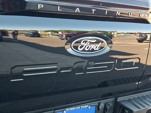 Used 2025 Ford F150 Platinum AWD/4WD image 30