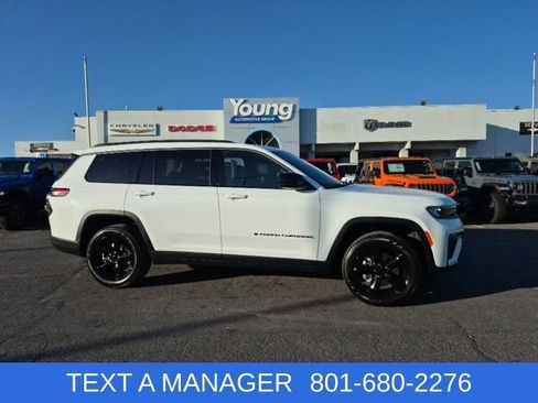 New 2026 Jeep Grand Cherokee L Limited AWD/4WD image 1