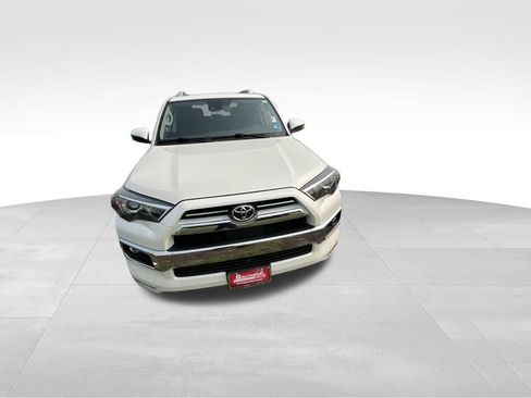 Used 2023 Toyota 4Runner Limited AWD/4WD image 20