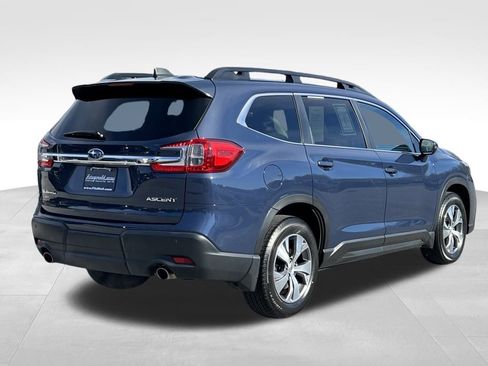 Used 2023 Subaru Ascent Premium w/ Convenience Package image 7