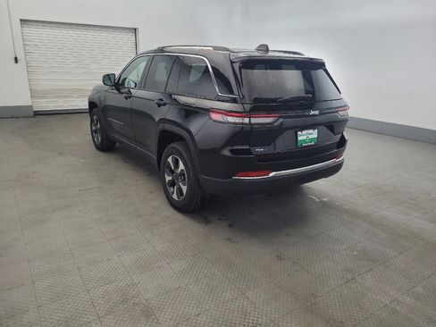 Used 2023 Jeep Grand Cherokee 4WD 4xe image 5