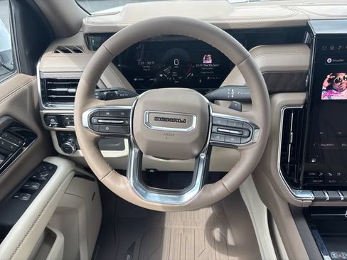 New 2026 GMC Yukon XL Denali w/ Sun & Power Step Package AWD/4WD image 14