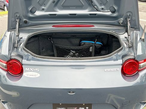 Used 2022 MAZDA MX-5 Miata Club image 22