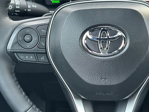 New 2026 Toyota Corolla Cross XSE image 27