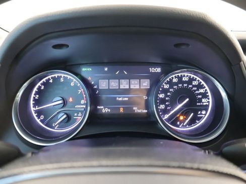 Used 2019 Toyota Camry XLE image 34