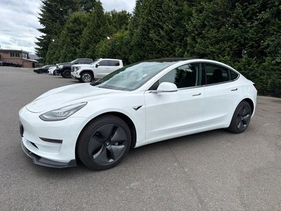 Used 2019 Tesla Model 3 Standard Range Plus