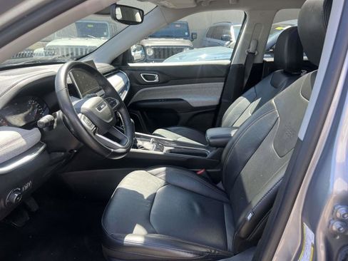 Certified 2022 Jeep Compass Latitude w/ Sun and Sound Group AWD/4WD image 15