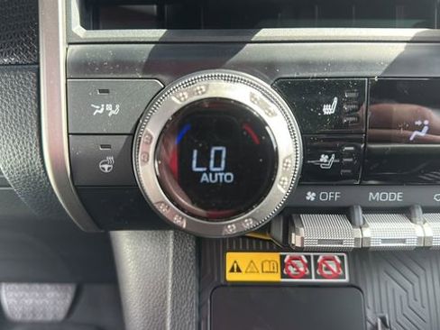 New 2026 Toyota 4Runner Limited AWD/4WD image 23