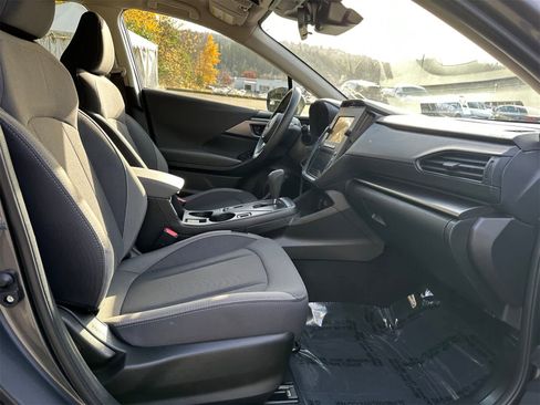 Certified 2025 Subaru Impreza 2.0i image 13