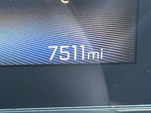 Used 2025 Chevrolet Trax LT image 67