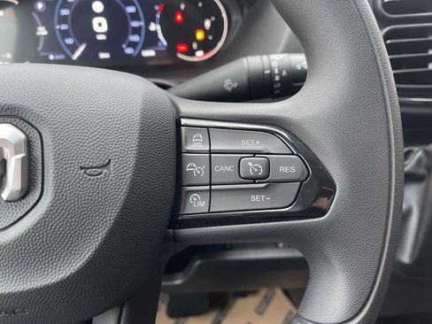 New 2025 RAM ProMaster 2500 w/ Premium Convenience Group image 14