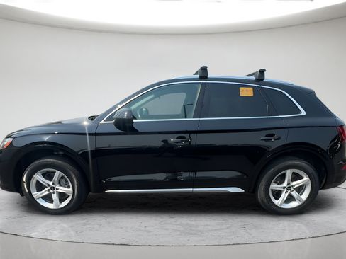 Used 2023 Audi Q5 2.0T Premium AWD/4WD image 9