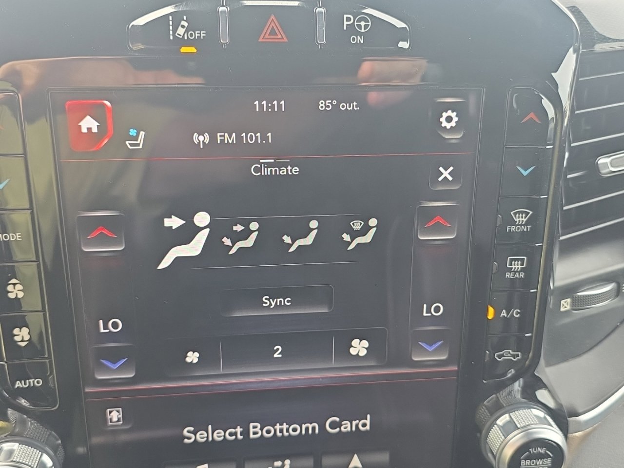 Used 2019 RAM 1500 Laramie AWD/4WD image 30