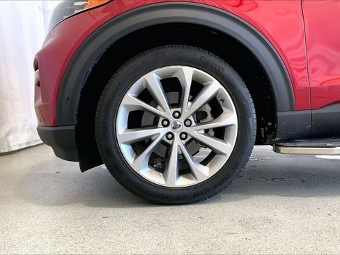 Used 2021 Ford Explorer Platinum w/ Equipment Group 601A AWD/4WD image 6