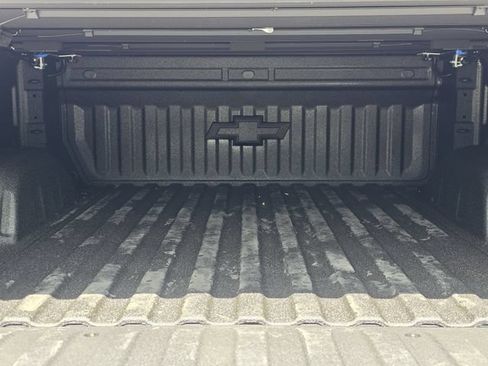 New 2026 Chevrolet Silverado 1500 High Country AWD/4WD image 11