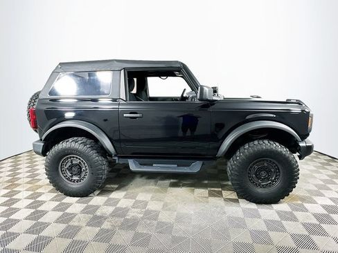 Used 2023 Ford Bronco 2-Door AWD/4WD image 2