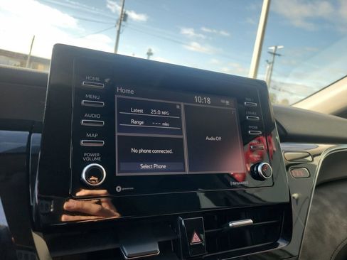 Used 2023 Toyota Camry LE image 18