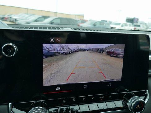 New 2026 GMC Canyon Elevation w/ Convenience Package image 21