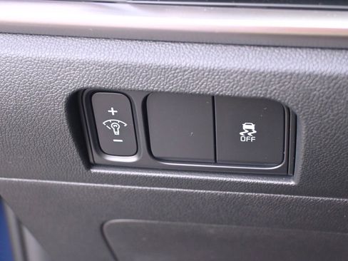 Used 2025 Kia Sorento S w/ Panoramic Sunroof Package image 13