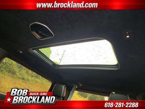 Used 2024 Jeep Grand Wagoneer Series III w/ Rear Seat Video Group 1 AWD/4WD image 16