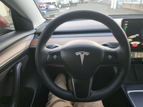 Used 2021 Tesla Model 3 Long Range image 18