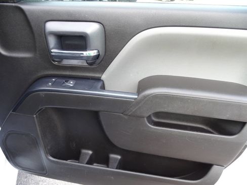 Used 2017 Chevrolet Silverado 1500 W/T image 32