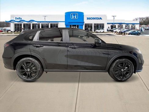 New 2026 Honda HR-V Sport image 2