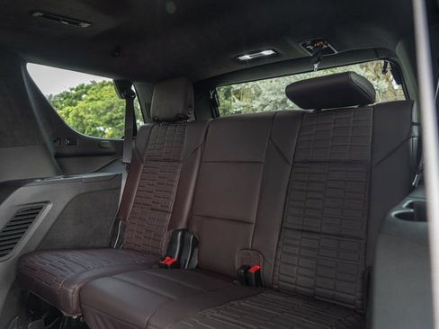 Used 2023 Cadillac Escalade V image 23