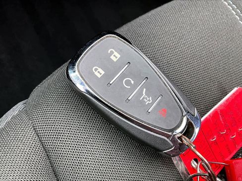 Used 2019 Chevrolet Blazer LT FWD image 15