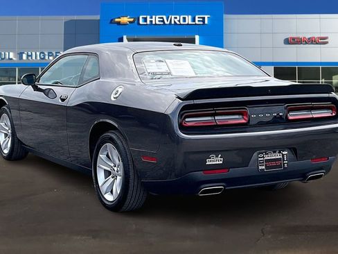 Used 2023 Dodge Challenger SXT RWD image 4