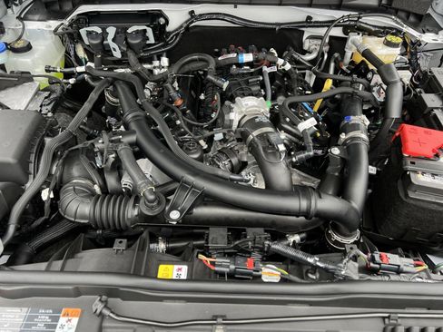 New 2026 Ford Bronco Outer Banks AWD/4WD image 27