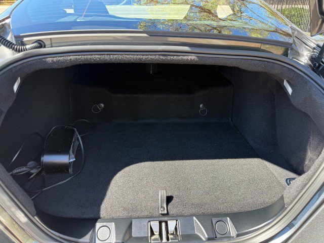 Used 2024 Ferrari Roma RWD image 34