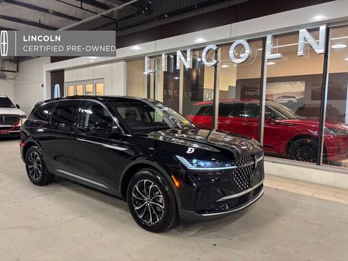 Used 2024 Lincoln Nautilus Premier w/ Equipment Group 102A AWD/4WD image 1