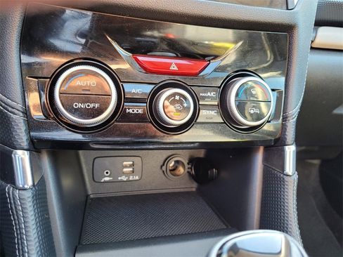 Used 2024 Subaru Forester Limited image 29