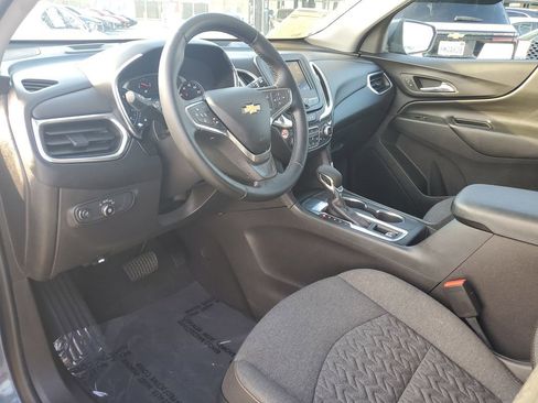 Used 2024 Chevrolet Equinox LT image 19