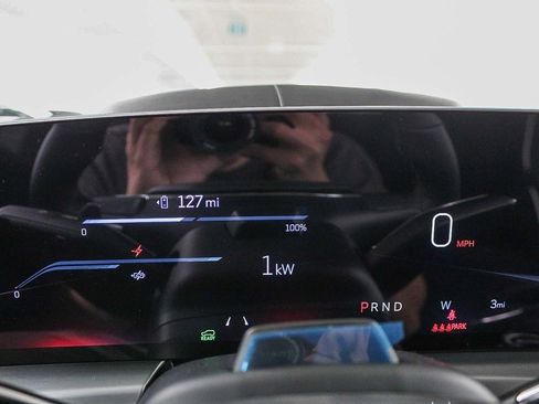 New 2026 Cadillac Lyriq V image 26