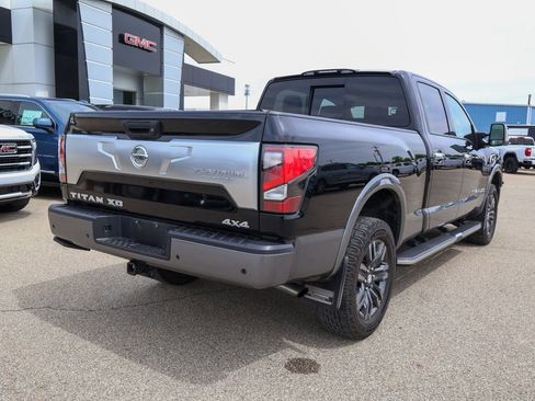 Used 2021 Nissan Titan Platinum Reserve w/ Moonroof Package AWD/4WD image 3