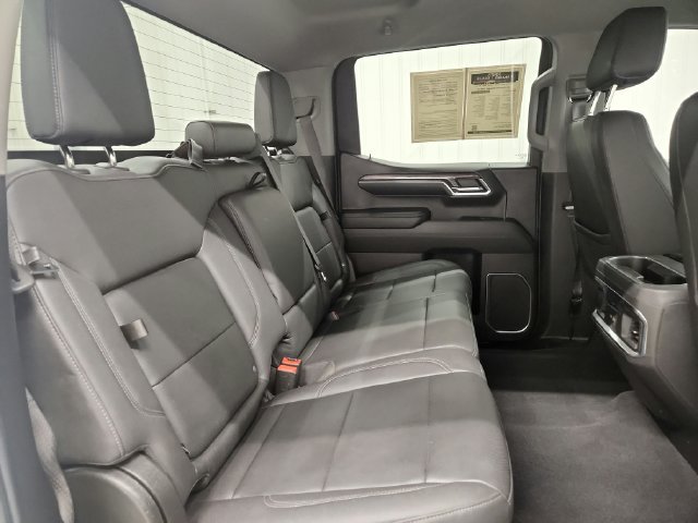 Used 2023 Chevrolet Silverado 1500 LTZ AWD/4WD image 22