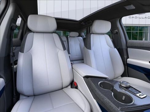New 2026 Cadillac Optiq Sport 1 image 16